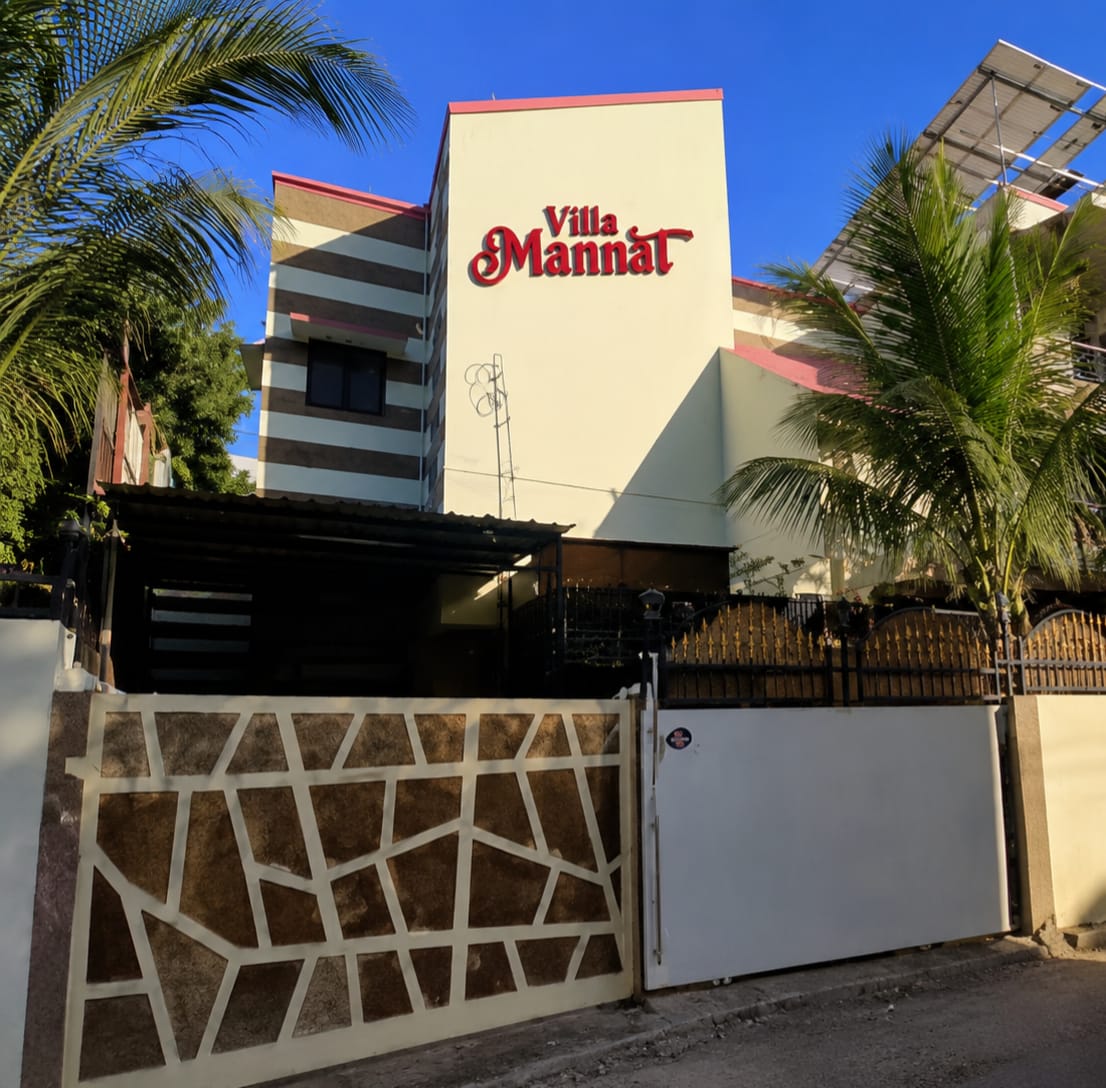 Discover Villa Mannat